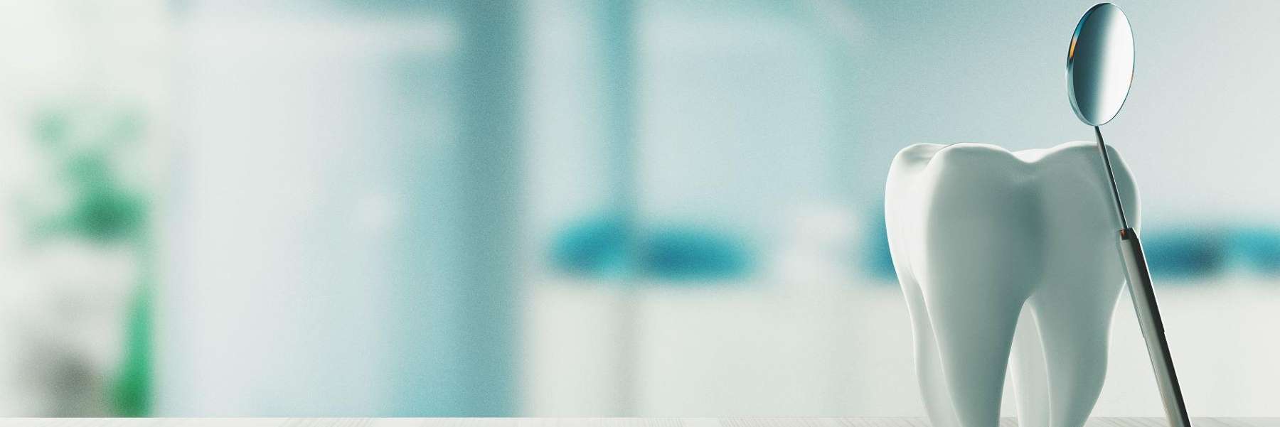 A tooth and mouth mirror | Charlotte dentist